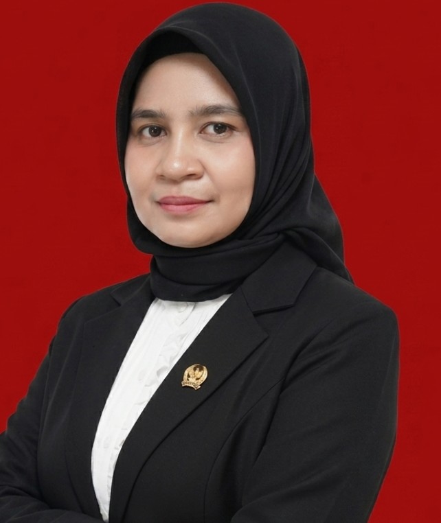 <center>Staff TU<br>Irawati,S.Pd.I</center>